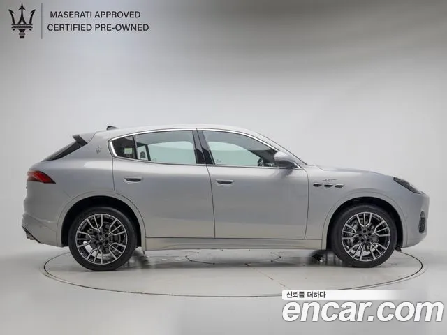 Maserati Grecale — Фото автомобиля 3