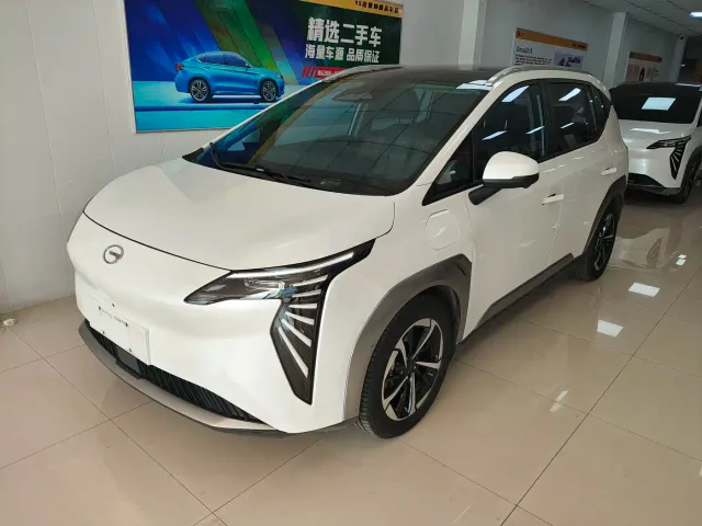 GAC Aion Y — Фото автомобиля 2