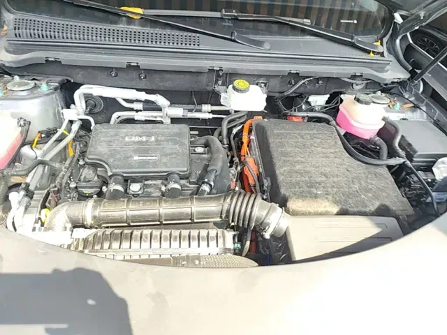 BYD Song Pro New Energy 2025 2nd Gen DM-i 115KM Surpassing Type — Фото автомобиля 19