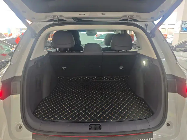 Leapmotor B10 — Фото автомобиля 19