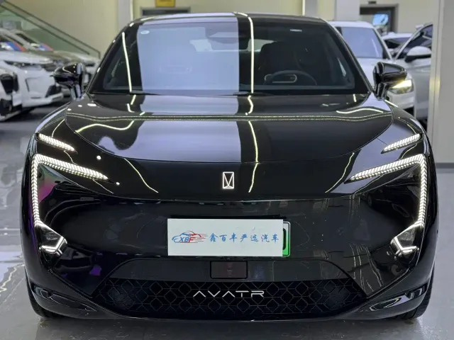 Avatr 11 — Фото автомобиля 2