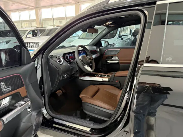 Mercedes-Benz GLB-Class — Фото автомобиля 6