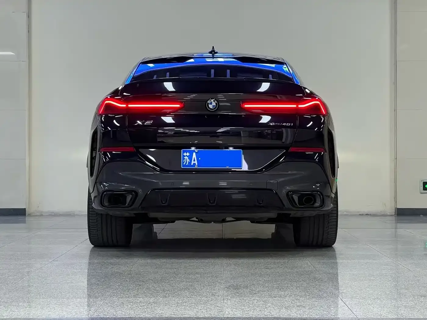 BMW BMW X6 2022 Model Year Facelift II xDrive40i Exclusive M Sport Package — Фото автомобиля 5