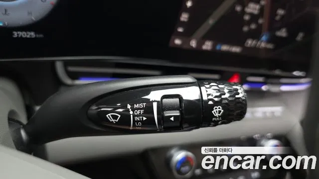 Hyundai AVANTE — Фото автомобиля 25