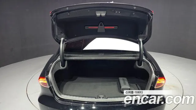 Hyundai Grandeur Новый Grandeur IG — Фото автомобиля 18