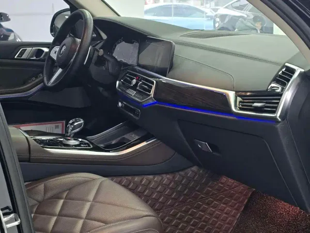 BMW X5 — Фото автомобиля 7