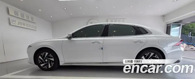 Hyundai Grandeur Grandeur (New) Hybrid — Фото автомобиля 10