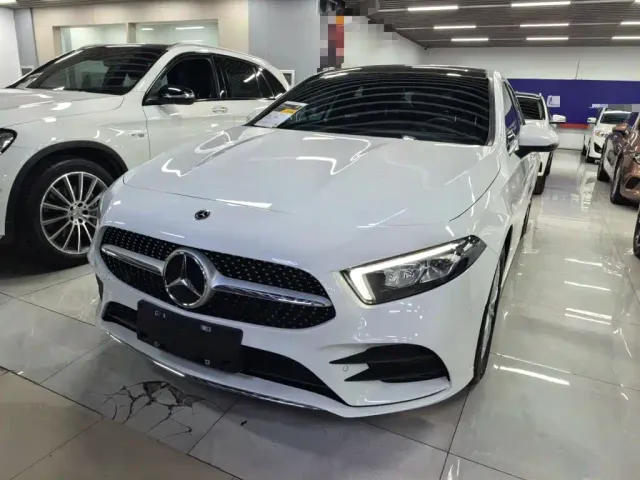 Mercedes-Benz A-Class — Фото автомобиля 2