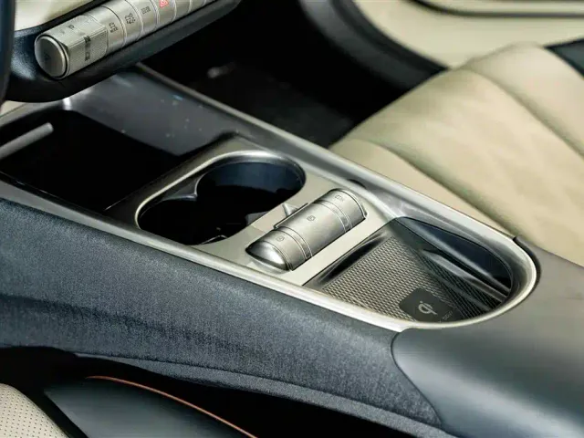 BYD Dolphin — Фото автомобиля 12