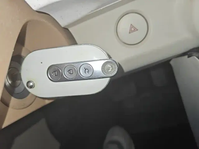Wuling Hongguang Mini EV — Фото автомобиля 8