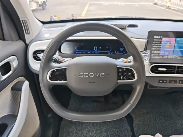 Geely Panda — Фото автомобиля 9