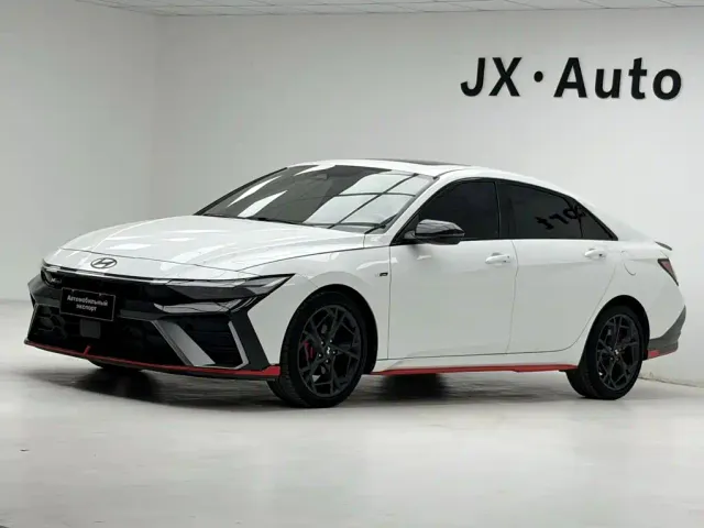 Фотография автомобиля — Hyundai Elantra