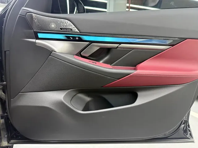 BMW 5 Series — Фото автомобиля 16