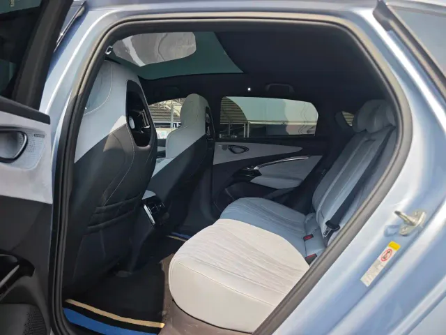 BYD Seal — Фото автомобиля 15