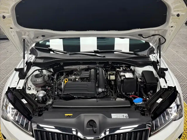 Skoda Superb — Фото автомобиля 9