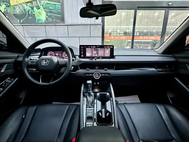 Honda Inspire — Фото автомобиля 6