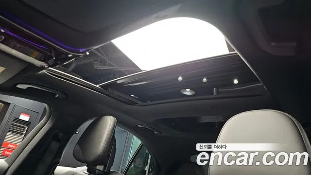 Mercedes-Benz E-Class — Фото автомобиля 17