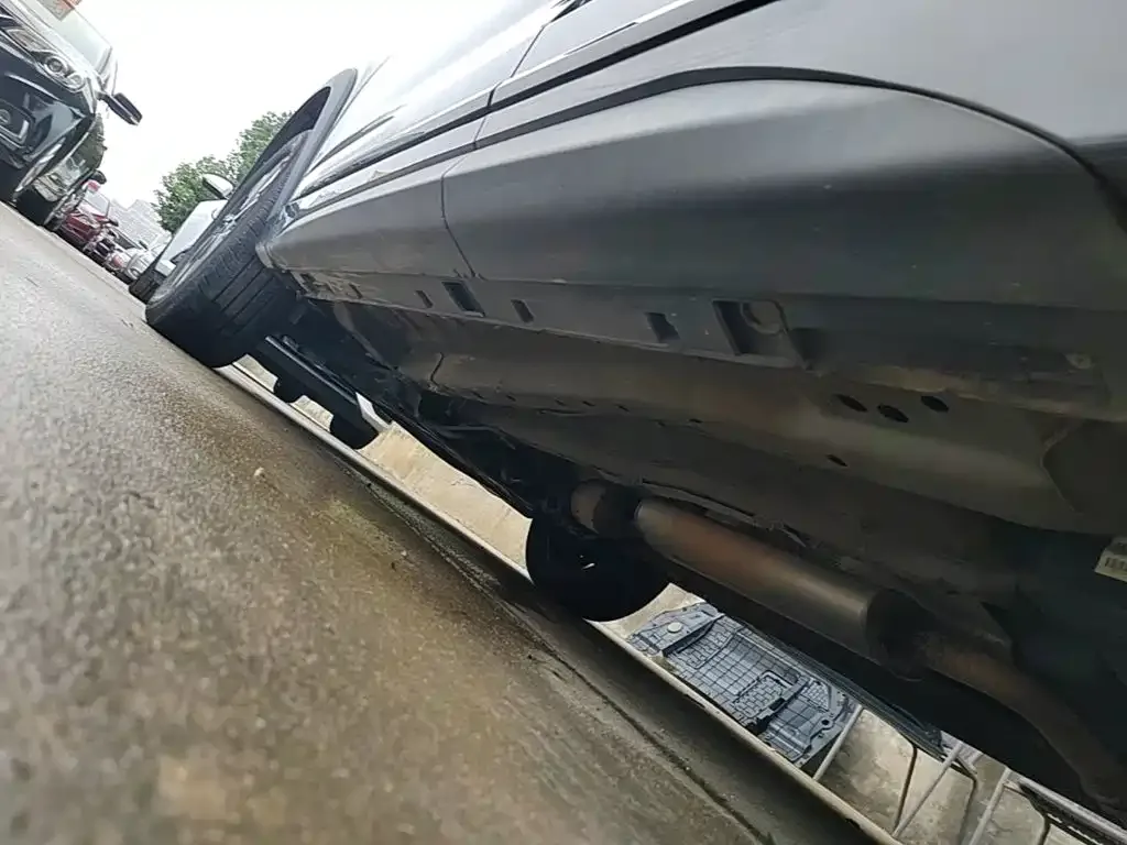 Exeed Exeed Windchaser 2022 Riding the Wind and Waves Edition 1.5T CVT Wind Rider — Фото автомобиля 21