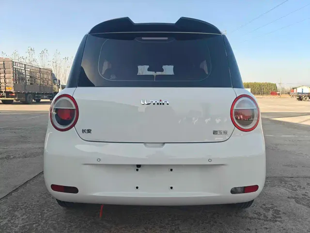 Changan Lumin — Фото автомобиля 4