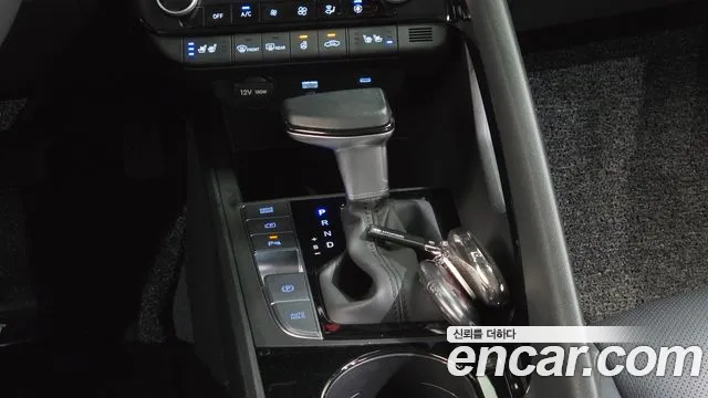 Hyundai Avante CN7 — Фото автомобиля 9