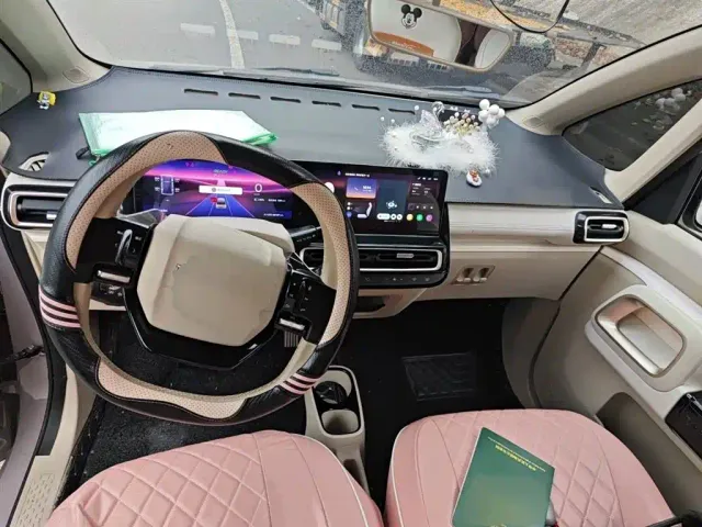 Baojun KiWi EV — Фото автомобиля 12
