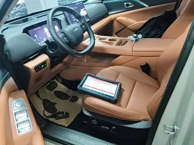 Haval Haval Xiaolong MAX 2025 Hi4 165 Ultra Smart Drive Edition — Фото автомобиля 14
