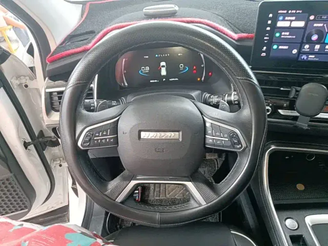 Haval H6 — Фото автомобиля 10