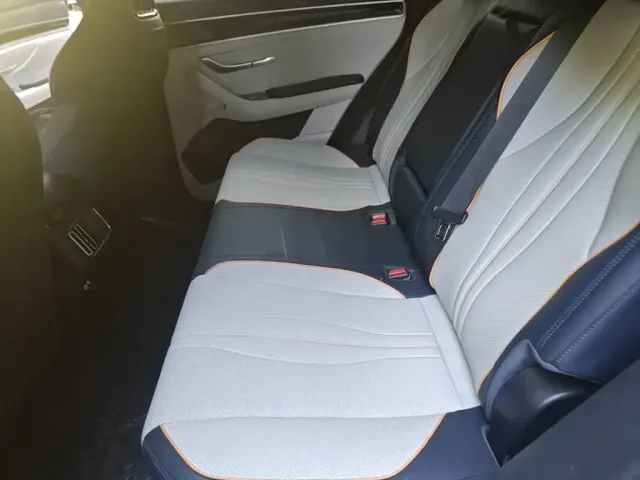 BYD Song PLUS — Фото автомобиля 13