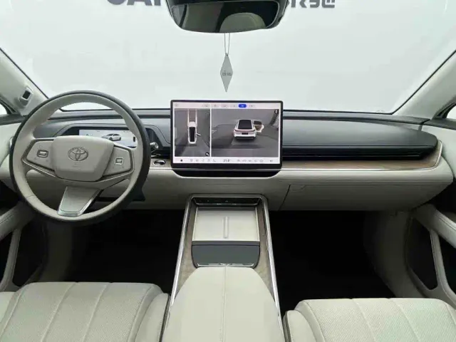 Toyota BoZhi 7 — Фото автомобиля 11