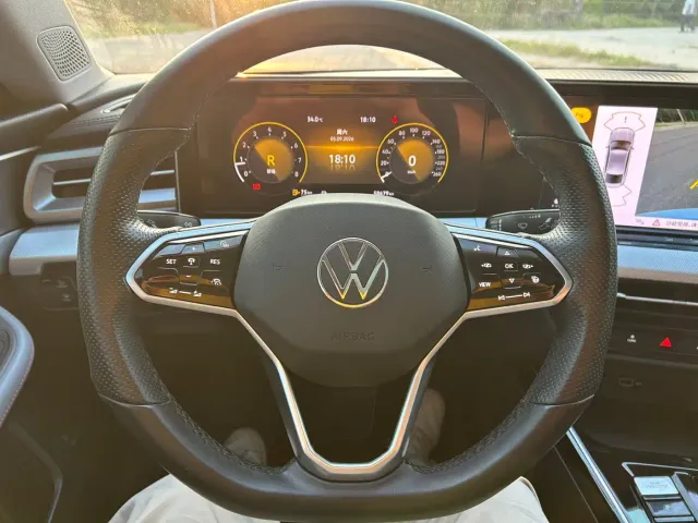 Volkswagen Lamando — Фото автомобиля 21