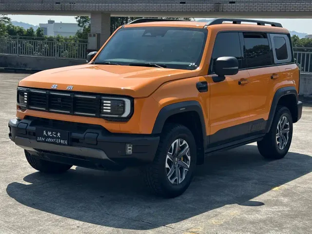 Фотография автомобиля — BAIC BJ40