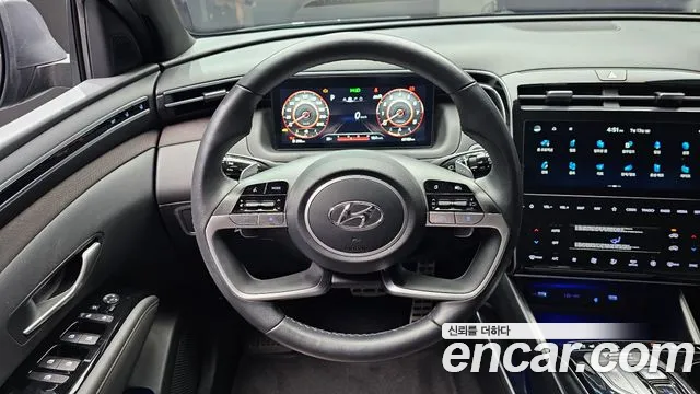 Hyundai Tucson Tucson (NX4) Бензин 1.6 турбо 2WD — Фото автомобиля 13