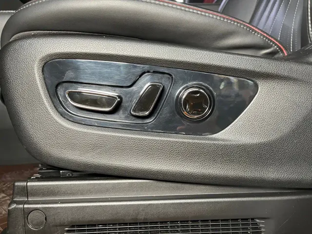 GAC Trumpchi M8 — Фото автомобиля 11