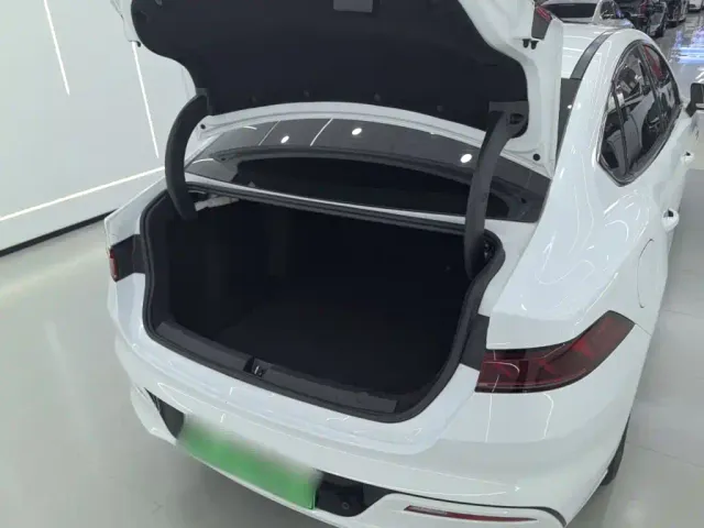 BYD Qin PLUS — Фото автомобиля 18