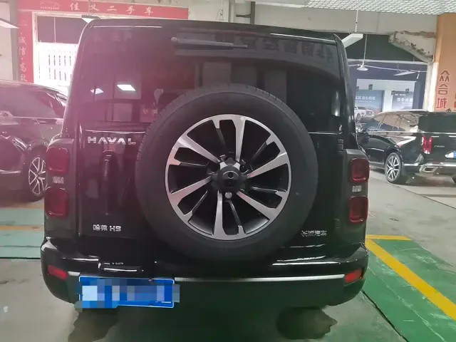 Haval H9 — Фото автомобиля 10