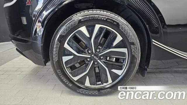 Kia EV6 — Фото автомобиля 5