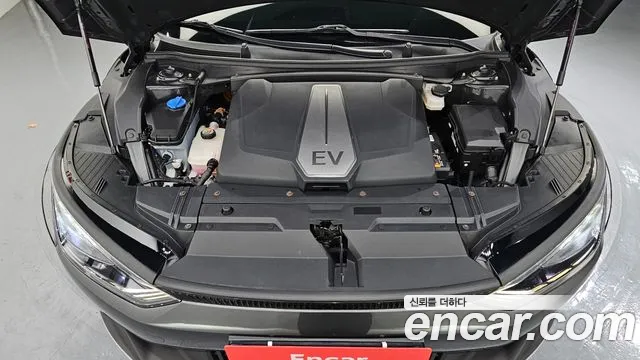 Kia EV6 — Фото автомобиля 6