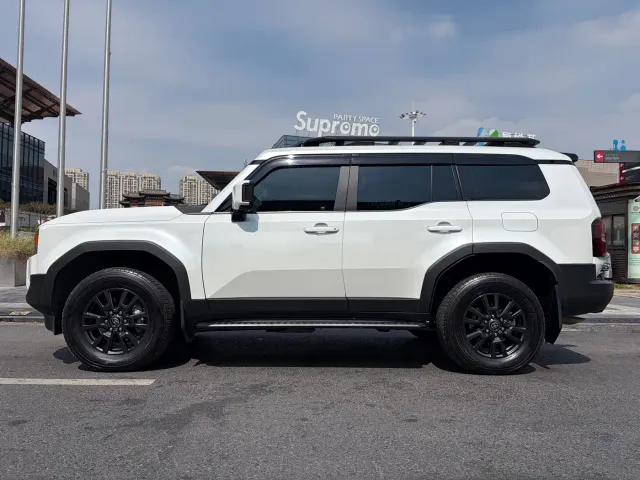 Toyota Prado 2024 2.4T All-Round TX Edition 6-Seater — Фото автомобиля 3