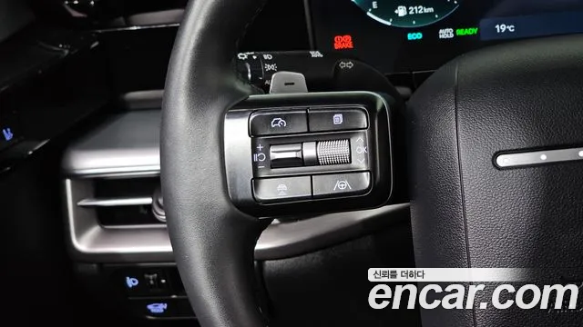 Hyundai Grandeur GN7 — Фото автомобиля 23