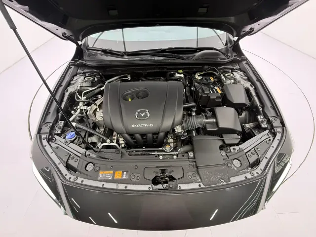 Mazda Axela — Фото автомобиля 8