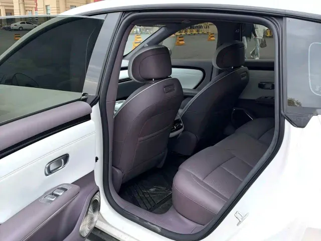 Changan Qiyuan A06 — Фото автомобиля 6