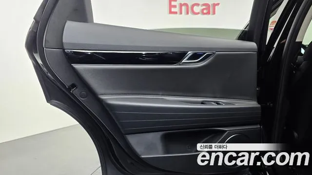 Genesis G80 RG3 — Фото автомобиля 14