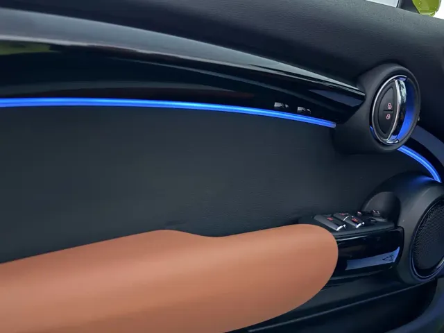 MINI Hatch — Фото автомобиля 13