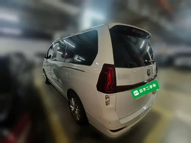 Forthing Fengxing M7 — Фото автомобиля 23
