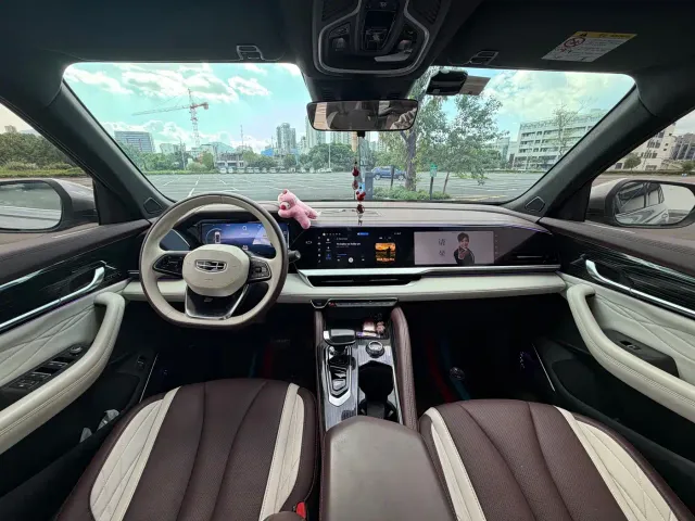 Geely Xingyue L — Фото автомобиля 10