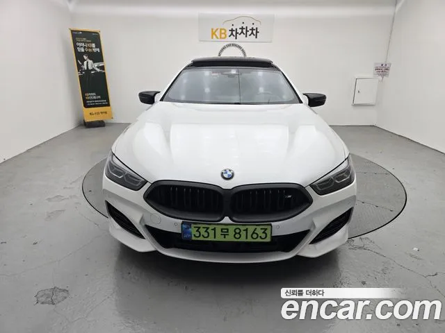 BMW 8 Series G15 — Фото автомобиля 2