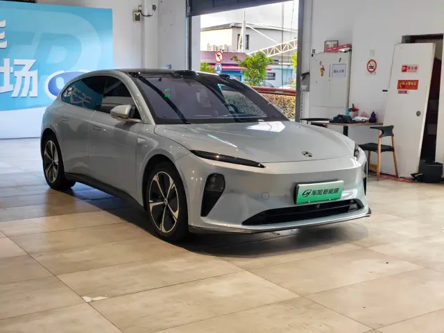 Nio ET5 Touring — Фото автомобиля 3