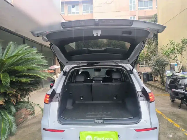 Geely Galaxy E5 — Фото автомобиля 18