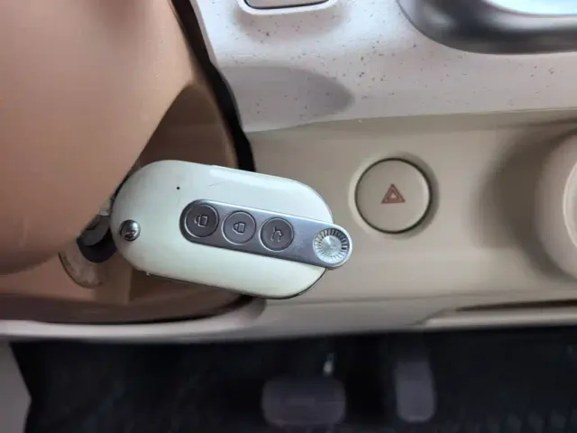 Wuling Hongguang Mini EV — Фото автомобиля 8