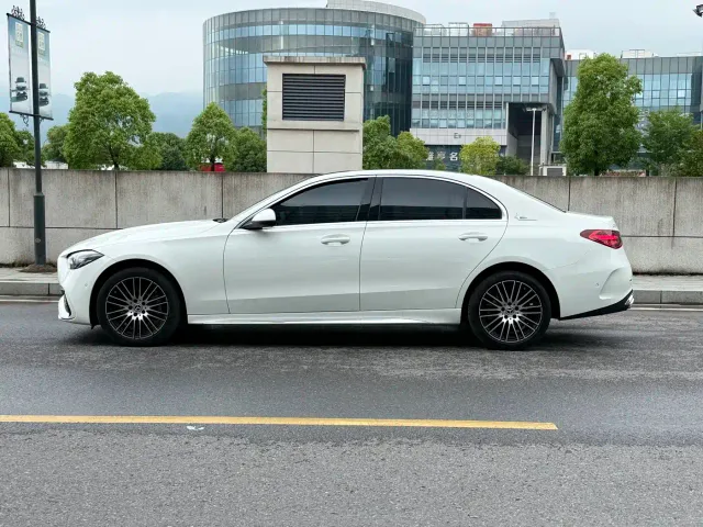 Mercedes-Benz C-Class — Фото автомобиля 7